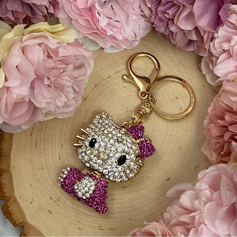 Hello Kitty with Deep Pink Crystal Dress & Bow Keychain Charm - Picture 5 of 11